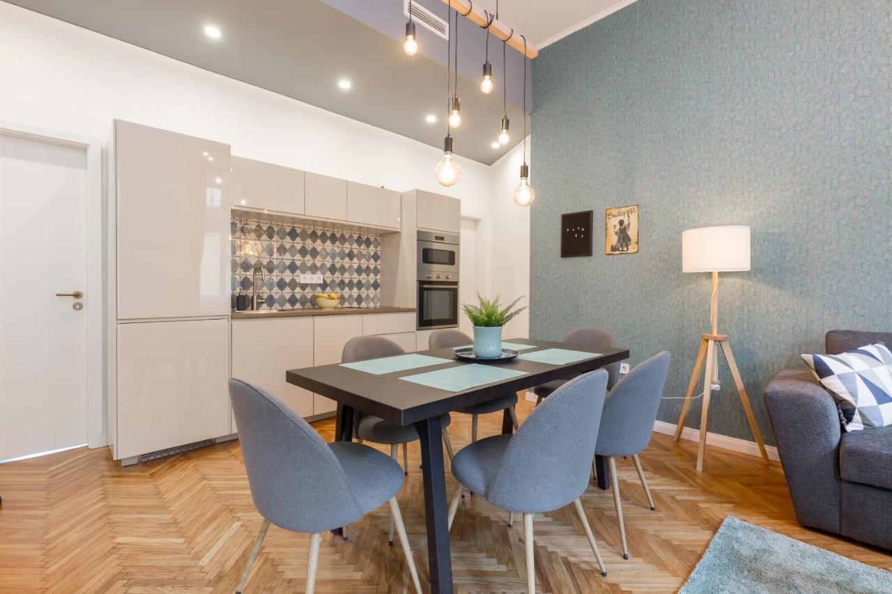 Royal Ferenciek Apartment บูดาเปสต์ ภายนอก รูปภาพ