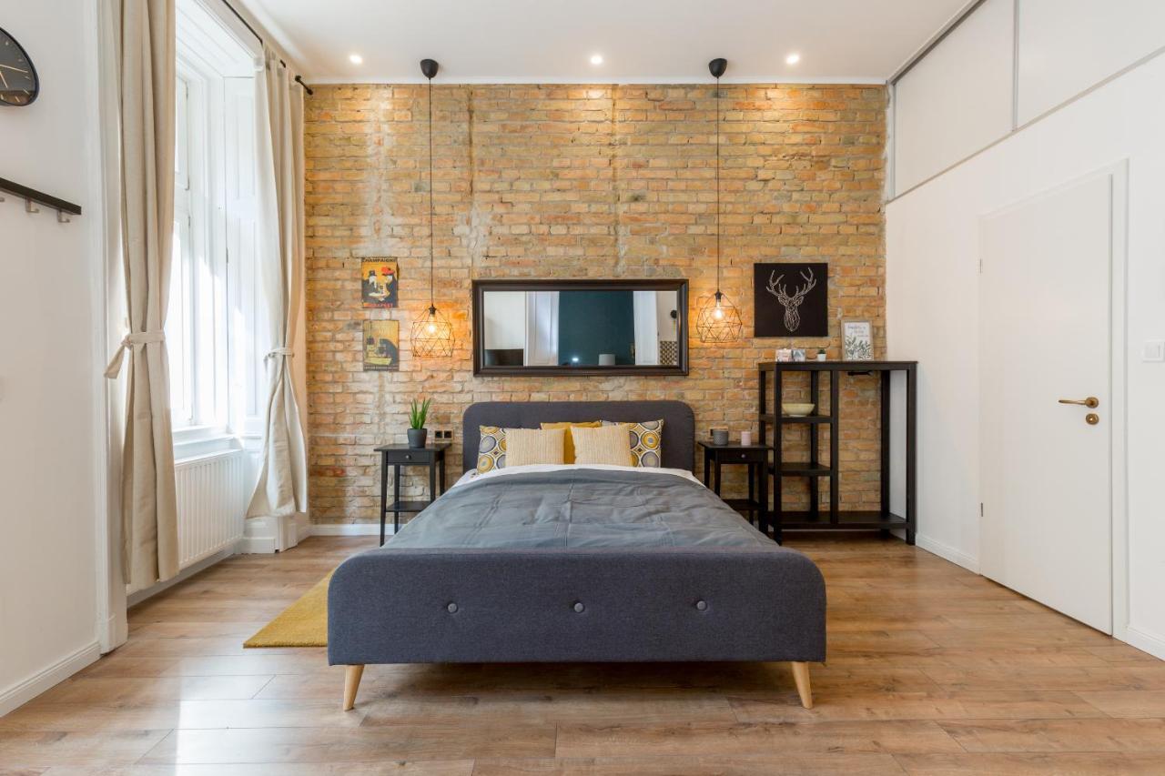 Royal Ferenciek Apartment บูดาเปสต์ ภายนอก รูปภาพ